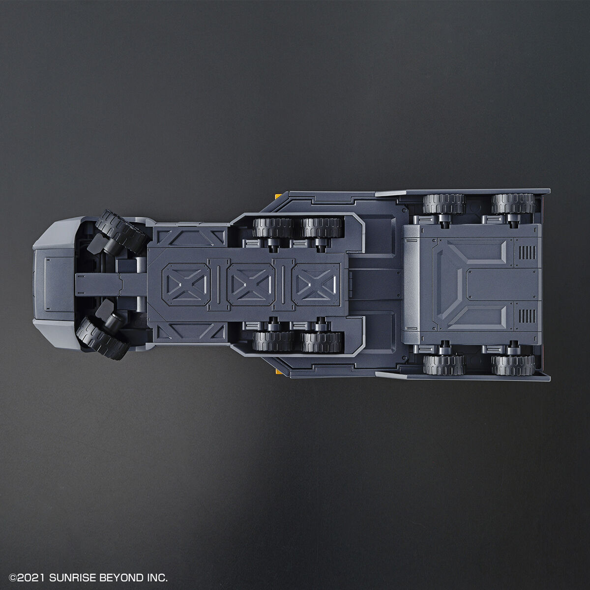 HG 1/72 Extra-large Armored Special Carrier Transport Vehicle