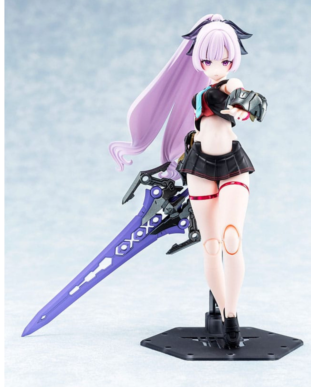 Buster Doll Paladin Darkness Claw : Megami Device