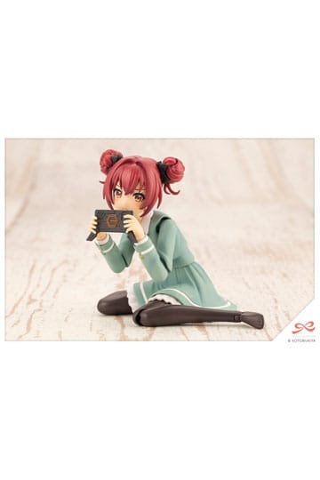 Sousai Shojo Teien Plastic Model Kit 1/10 Emma Koishikawa (St. Iris Gakuen Girl´s High School Winter Clothes) 14 cm