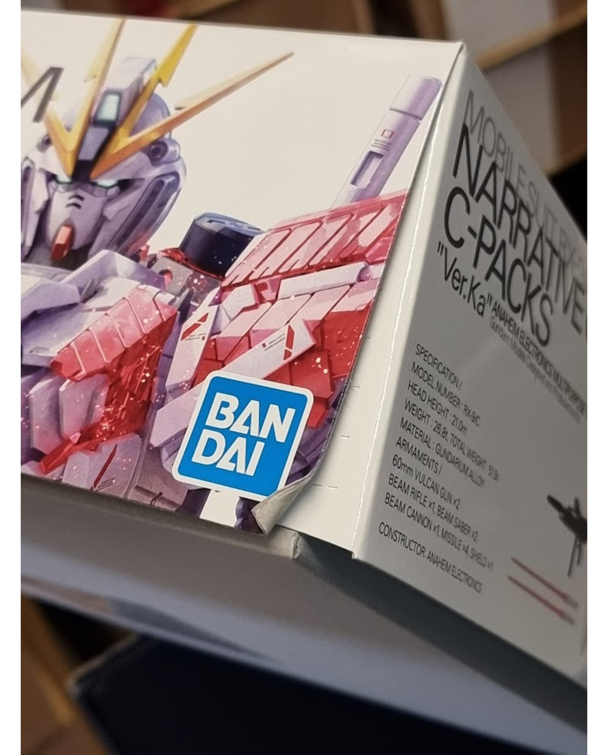 MG 1/100 Narrative Gundam C-Packs Ver.Ka - Damaged Box (4)