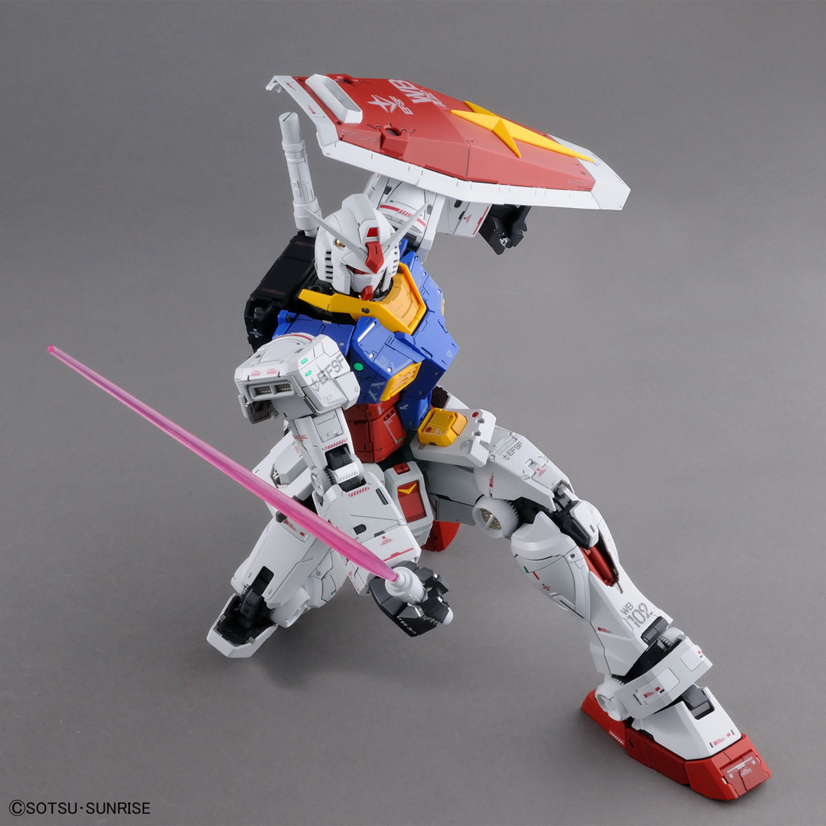 PG Gundam RX-78-2 Unleashed 1/60 – Union Gundam