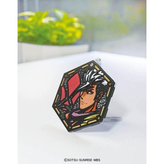 Character Stand Plate Olga Itsuka