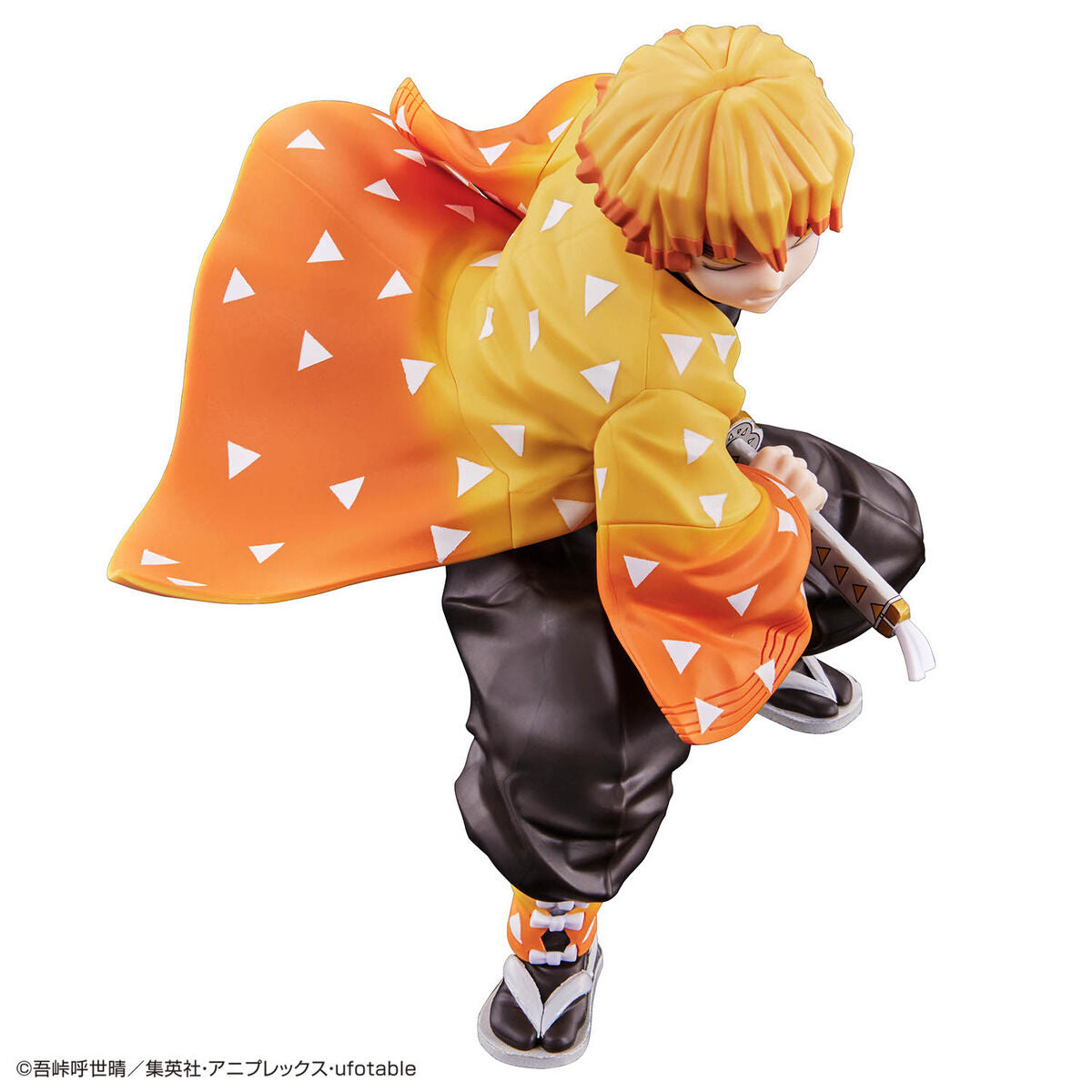 Demon Slayer Model Zenitsu Agatsuma