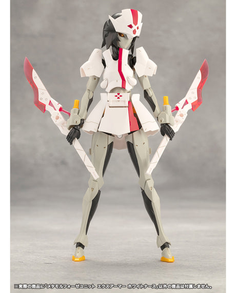 Exarmor White Nurse : Megalomaria Unlimited Universe