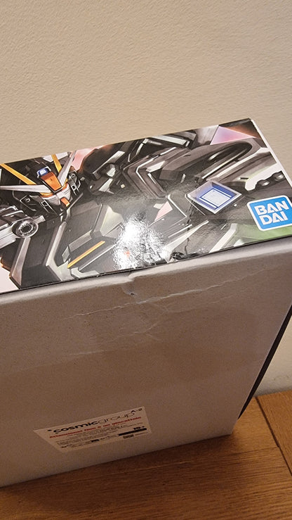 MG 1/100 Strike Noir Gundam - Damaged Box (1)