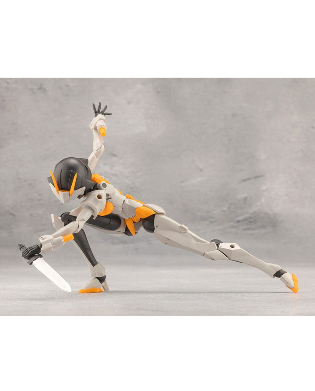 Unlimited Universe Megalomaria Plastic Model Kit Principal 16 cm