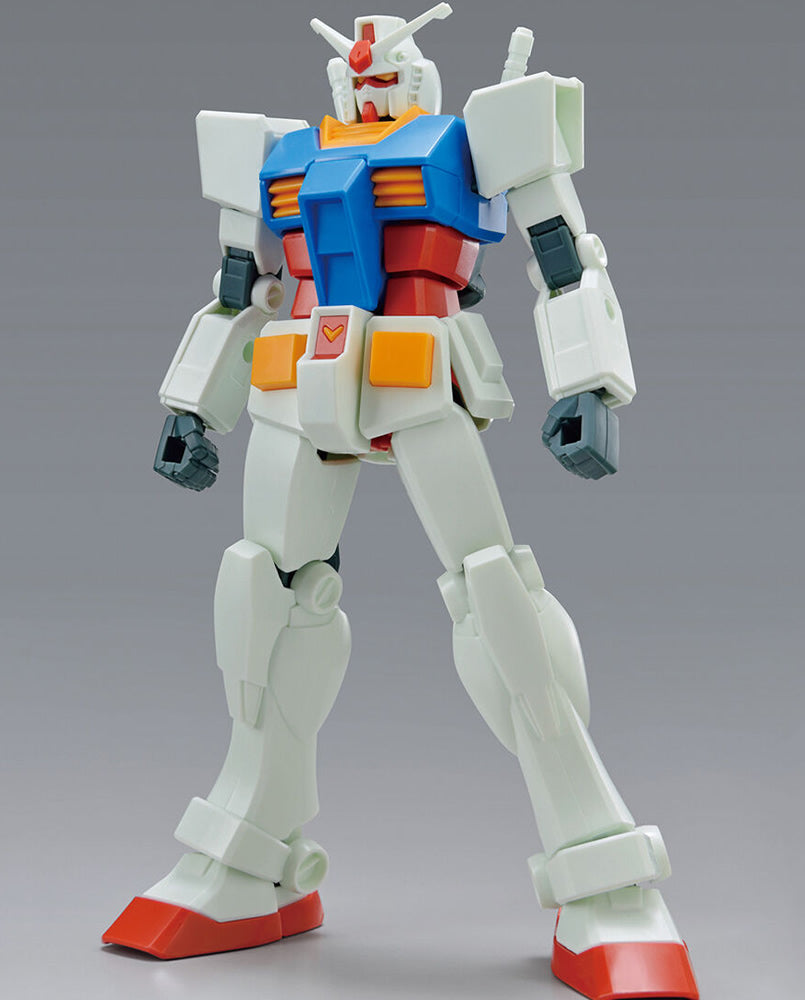 Mobile Suit Gundam - RX-78-2 Gundam Entry Grade 1/144 Scale Model Kit